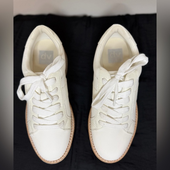 Dolce Vita Women’s Tiger Lace-Up Platform Sneakers in White Size 7 - Picture 5 of 11